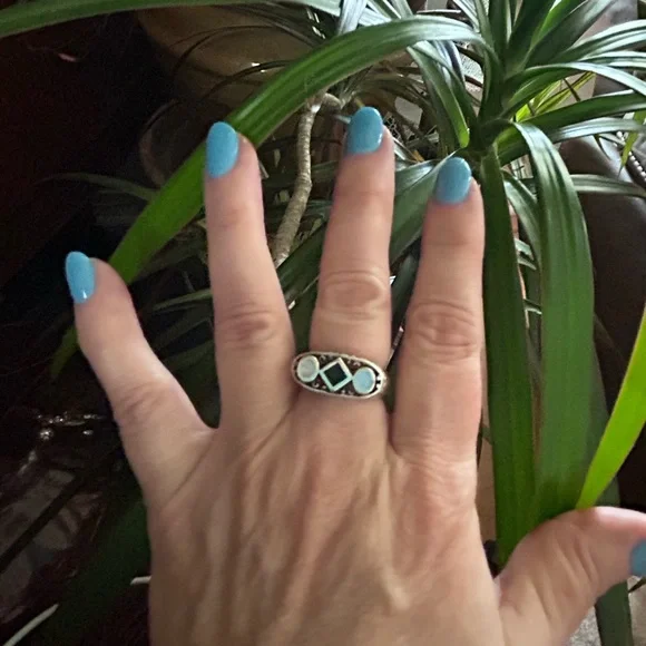 Vintage Black Onyx & MOP 925 Ring - Picture 2 of 10